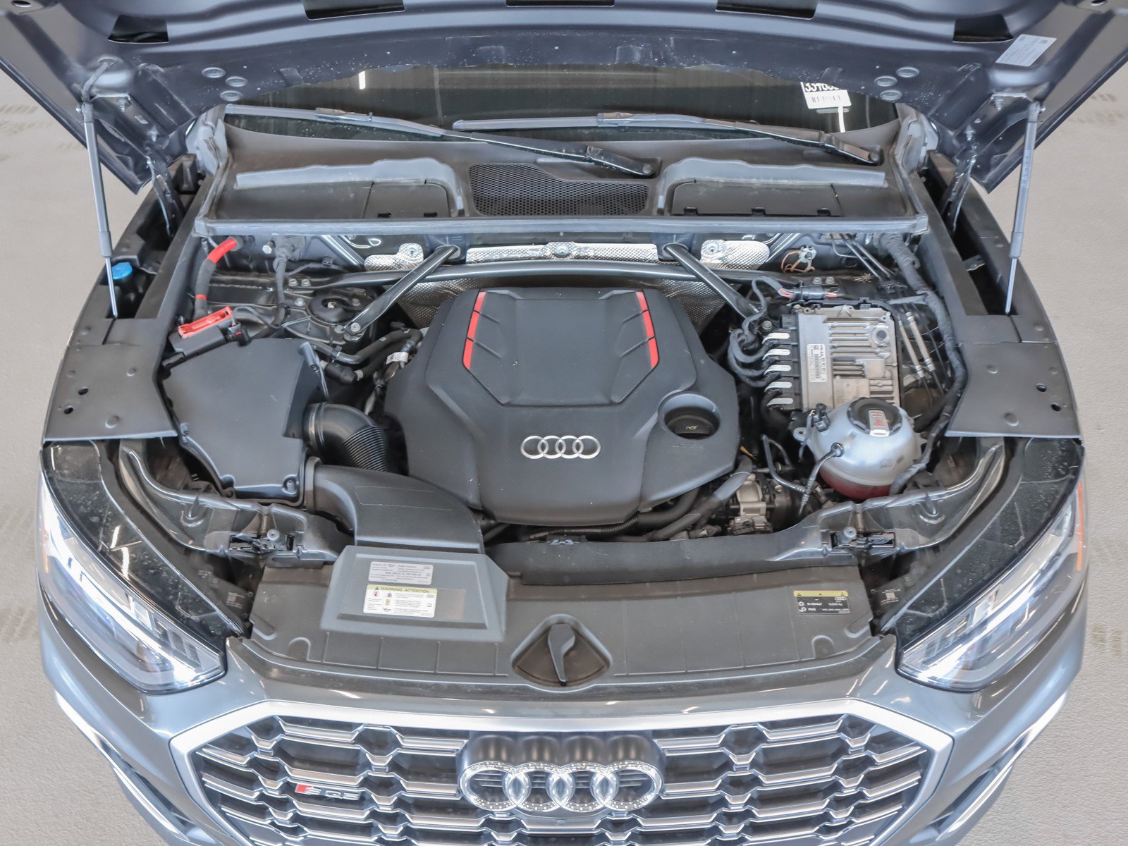 2022 Audi SQ5 Premium Plus photo 3