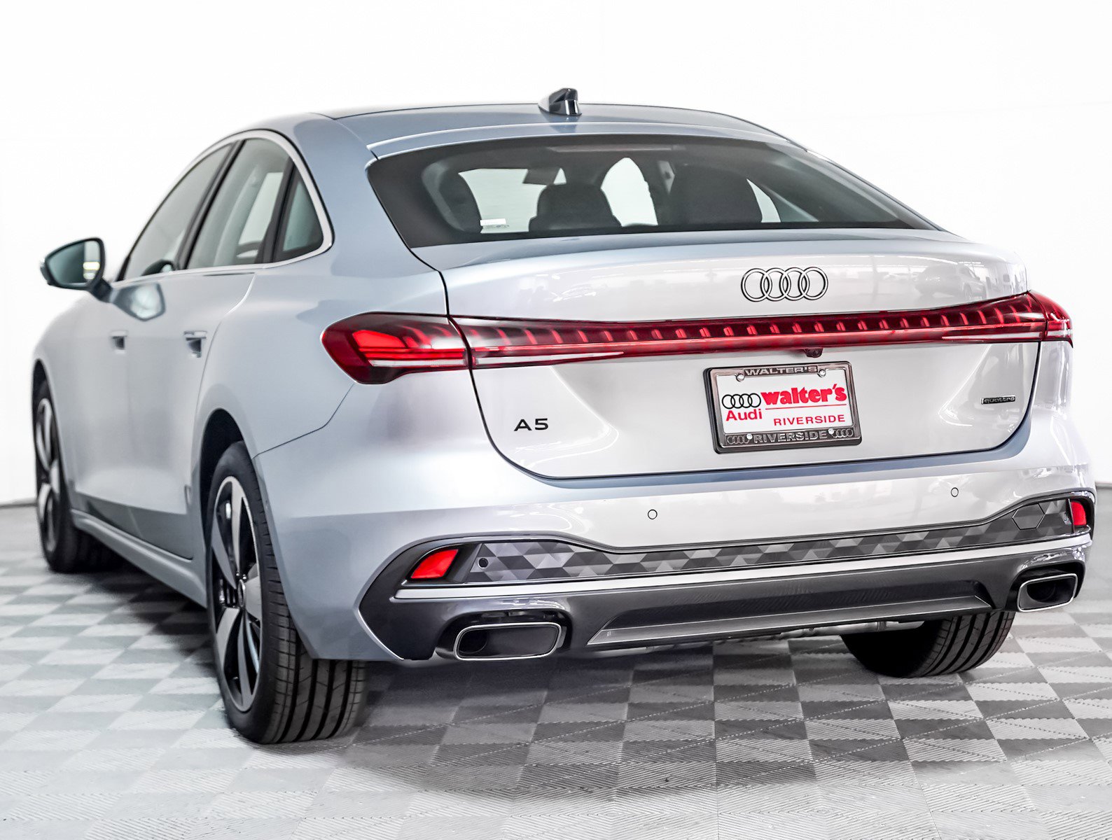 2025 Audi A5 2.0T Premium photo 2