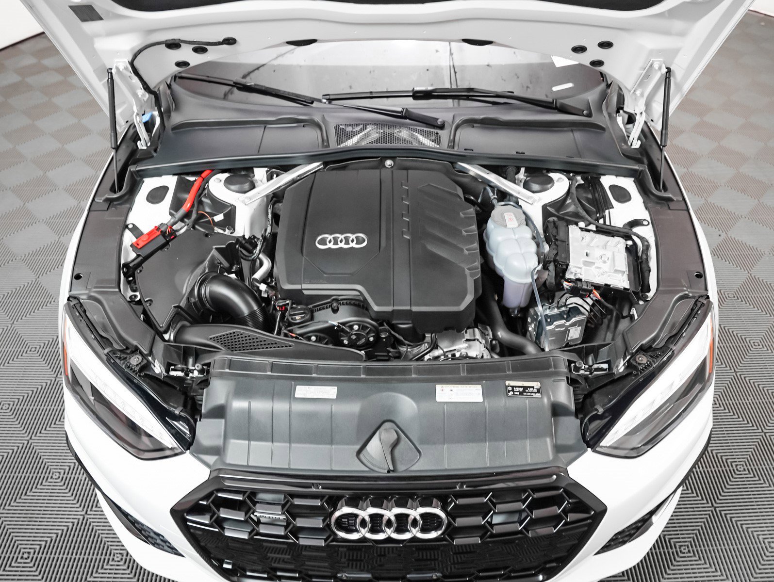 2025 Audi A5 S line Quattro Premium photo 3