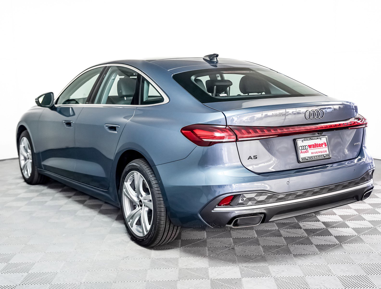 2025 Audi A5 2.0T Premium photo 2