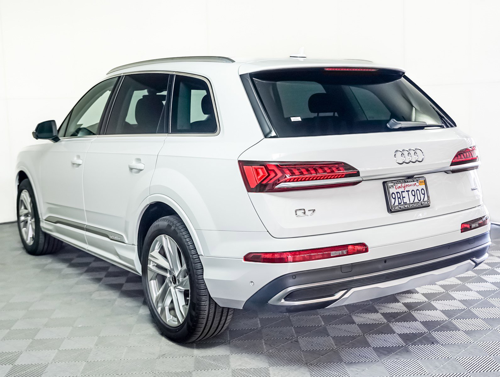 Used 2022 Audi Q7 Premium Plus with VIN WA1LXBF74ND011263 for sale in Riverside, CA