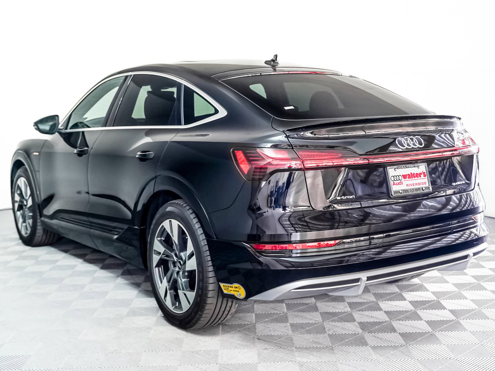 Used 2022 Audi e-tron Sportback Premium with VIN WA11AAGE8NB019622 for sale in Riverside, CA