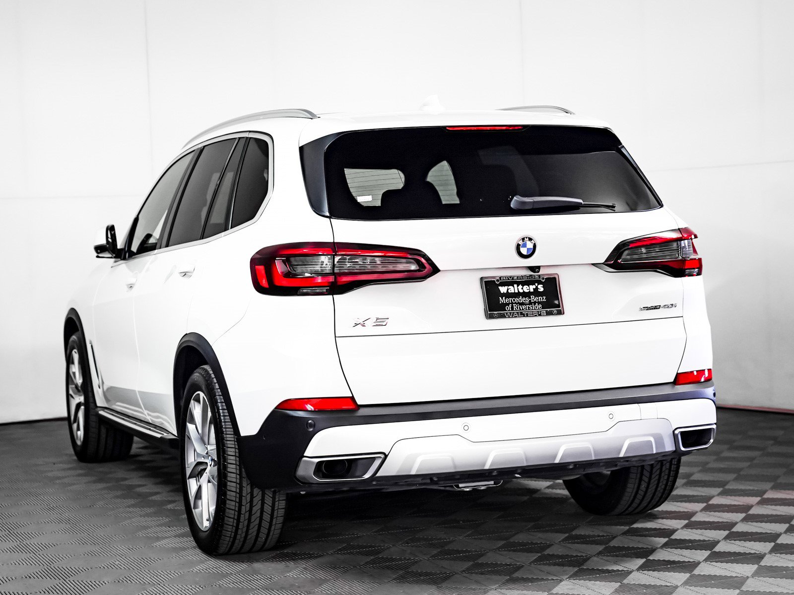 2022 Bmw X5 sDrive40i photo 2