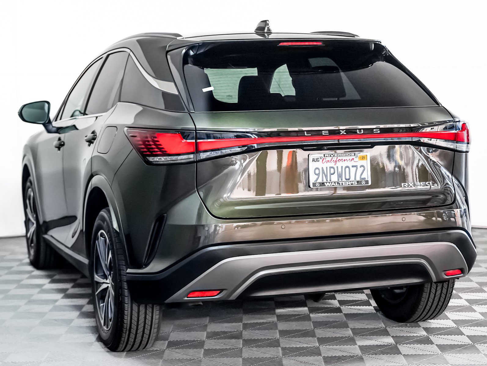 2024 Lexus RX 350 photo 2