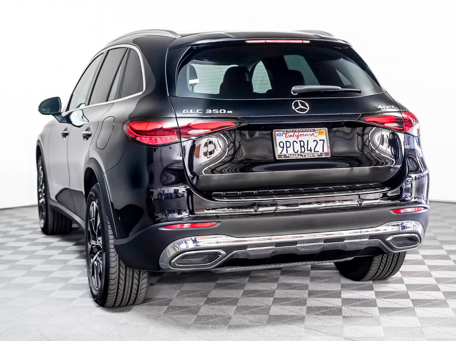 2025 Mercedes Benz GLC 350e 4MATIC photo 2