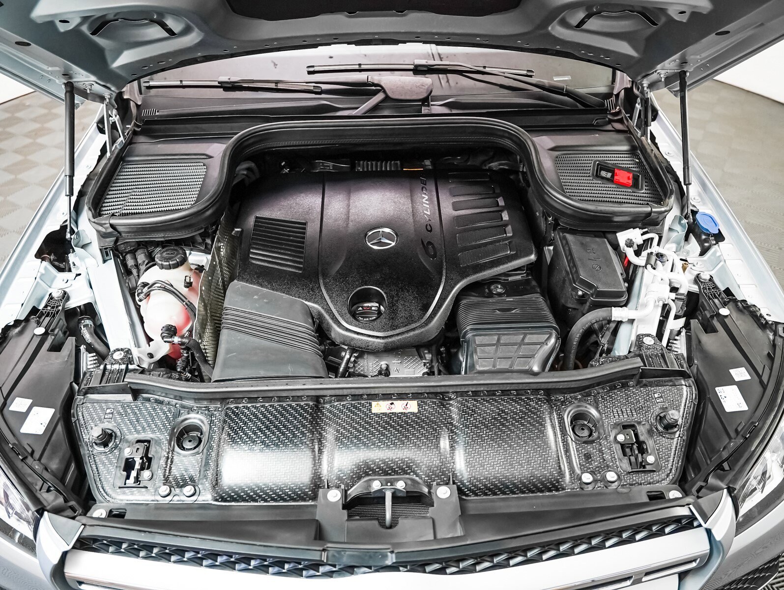 2022 Mercedes Benz GLS 450 4MATIC photo 3