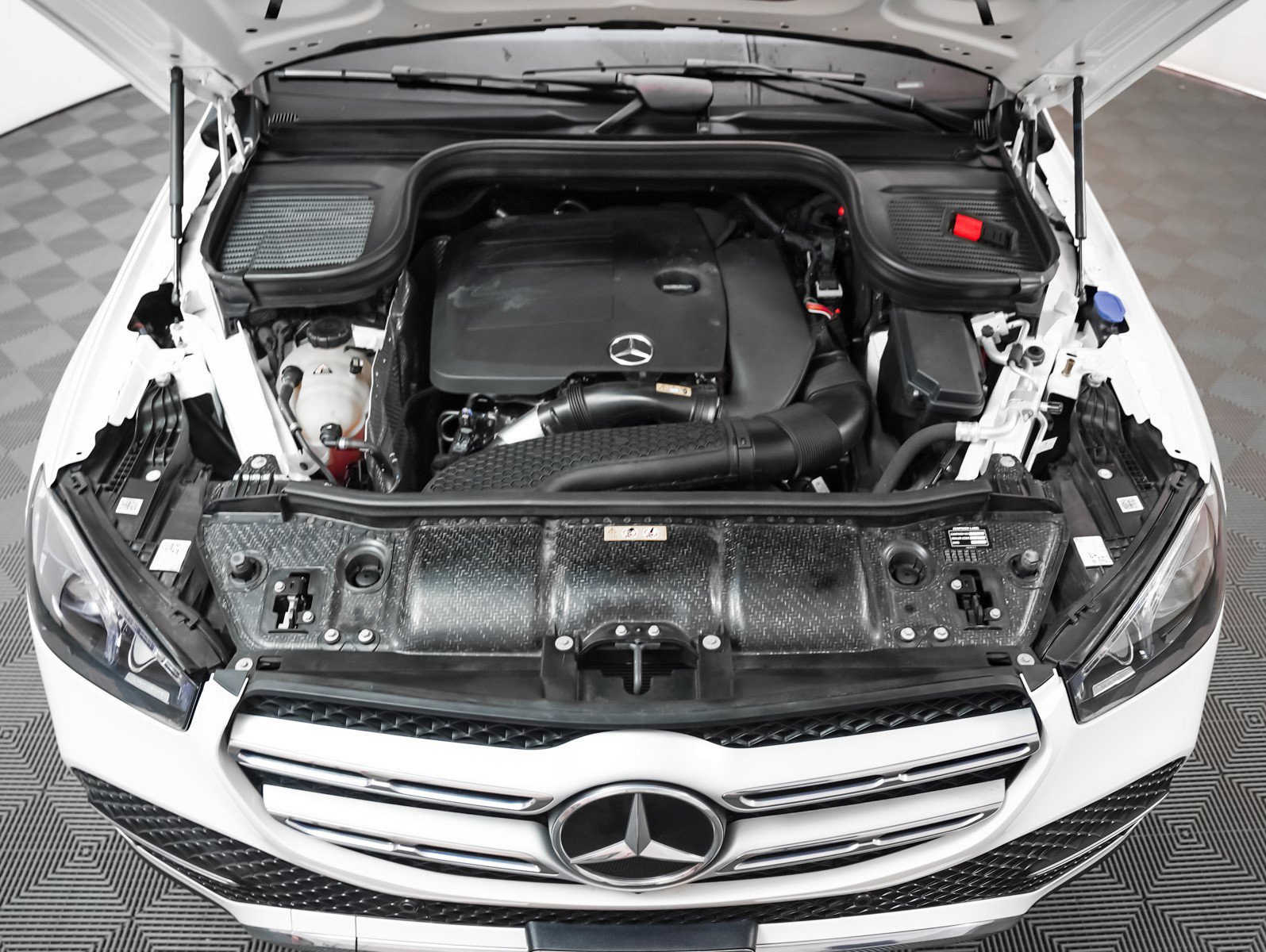 2022 Mercedes Benz GLE 350 photo 3