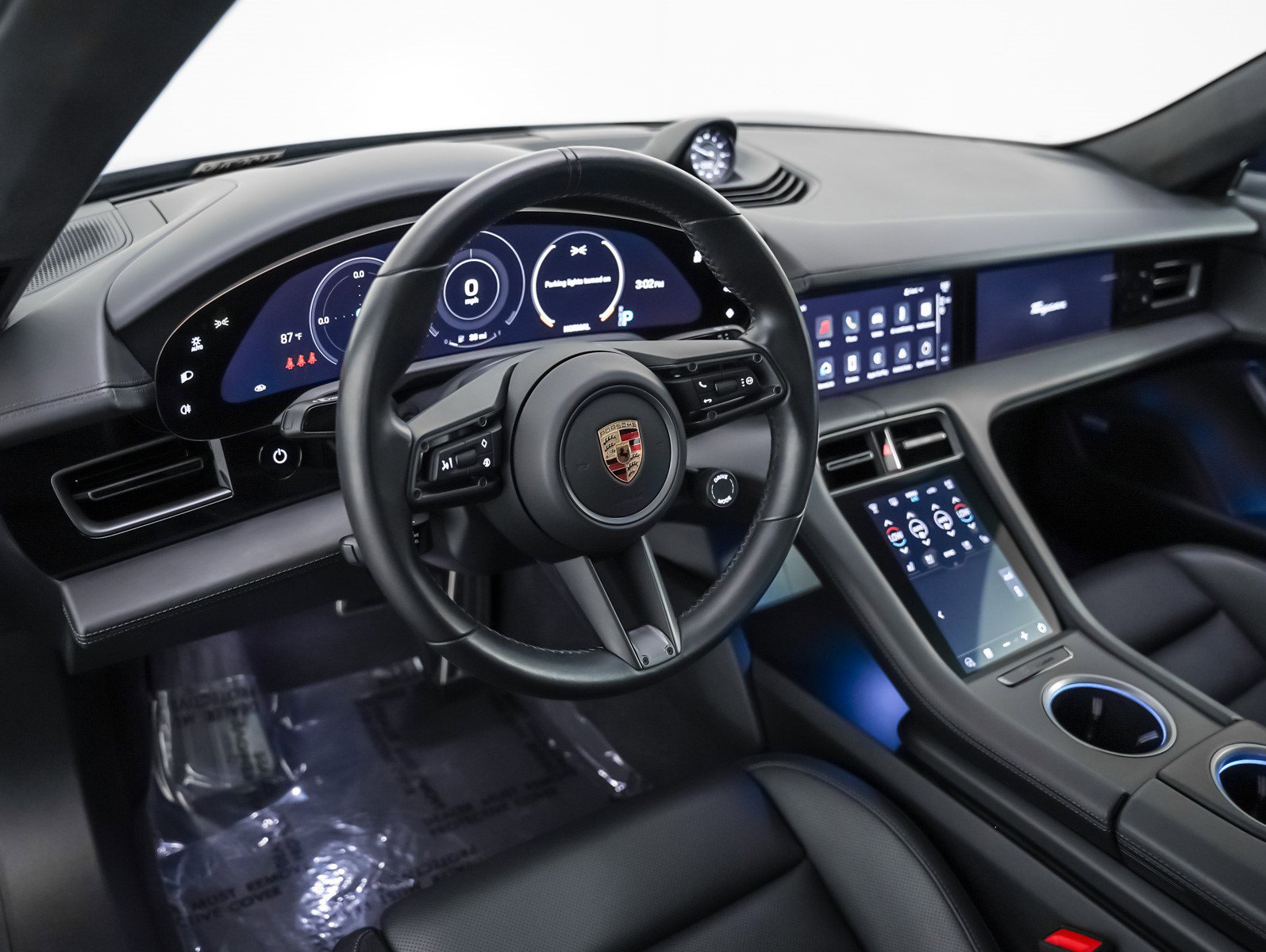 2024 Porsche Taycan GTS photo 4