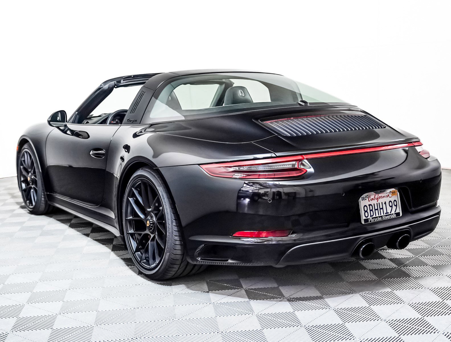 2018 Porsche 911 Targa photo 3
