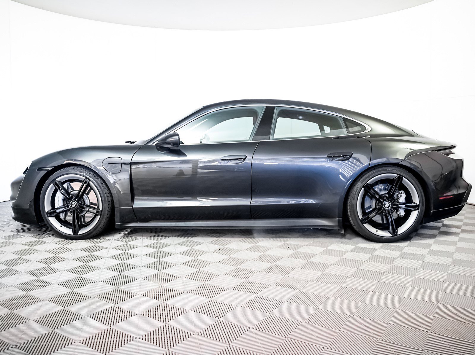 2021 Porsche Taycan 4S photo 2
