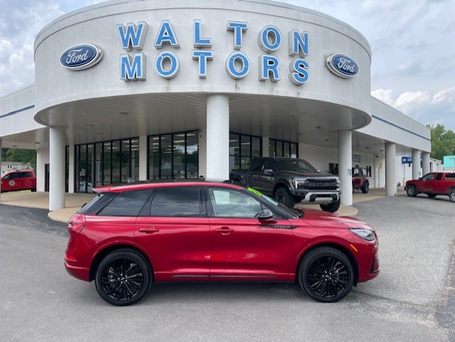 2024 Lincoln Corsair Premiere AWD's photo