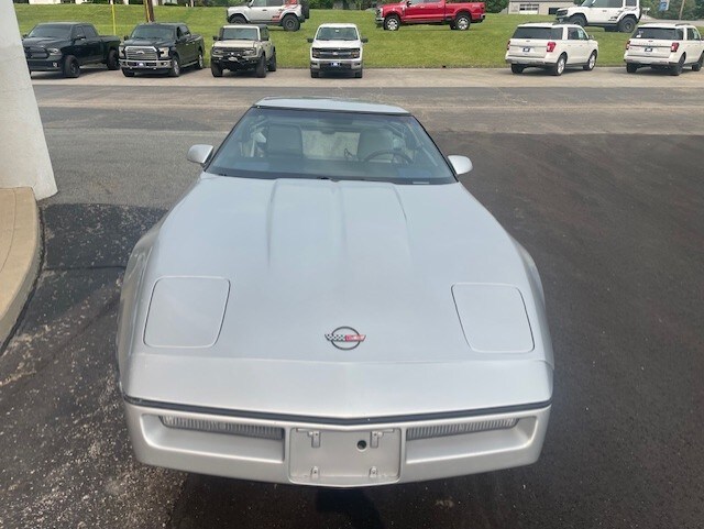 1985 Chevrolet Corvette photo 2