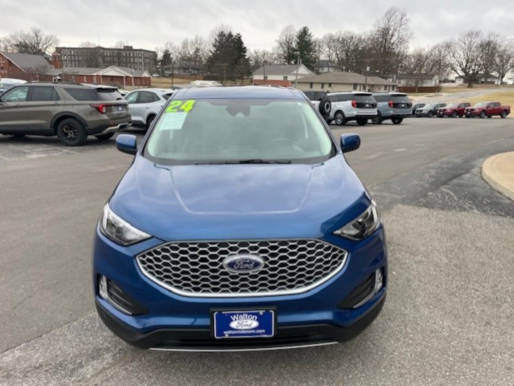 Used 2024 Ford Edge SEL