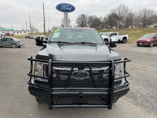 Used 2017 Ford F-350 Super Duty XLT with VIN 1FT8W3BT5HEE14058 for sale in Kansas City
