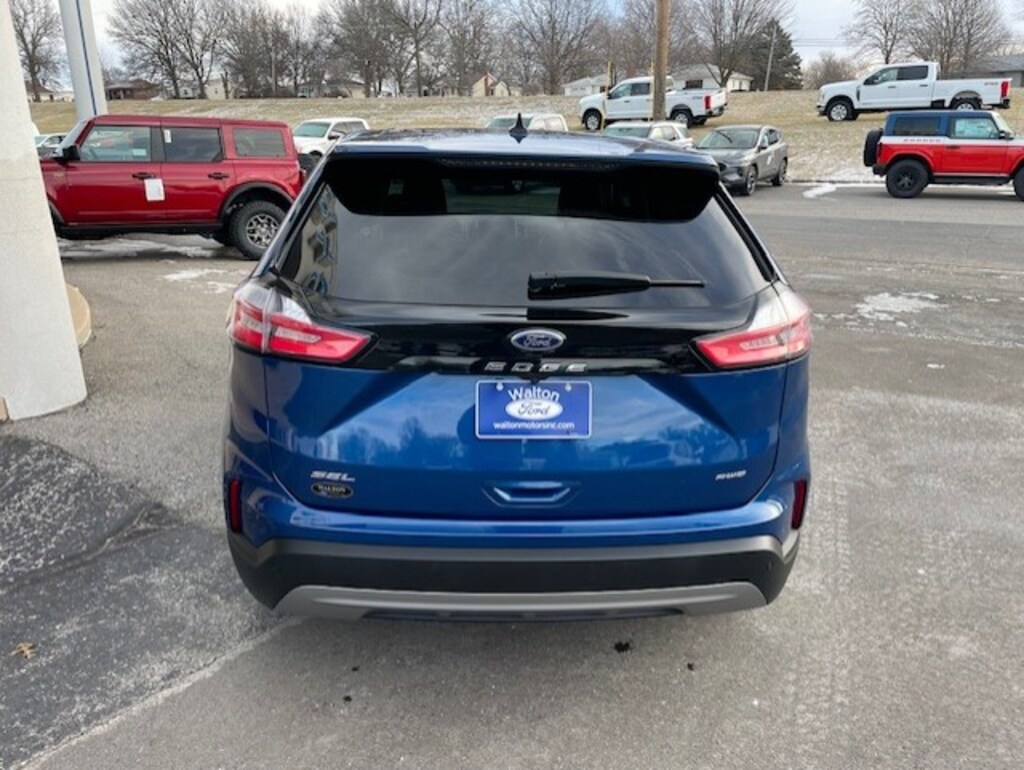 Used 2024 Ford Edge SEL