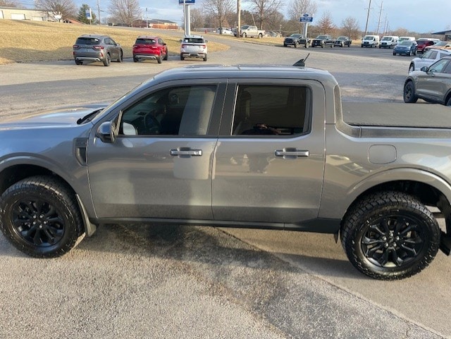 Used 2024 Ford Maverick Lariat with VIN 3FTTW8S98RRA74298 for sale in Kansas City