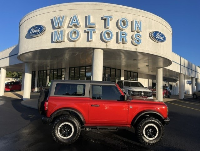 2024 Ford Bronco 2-Door Black Diamond