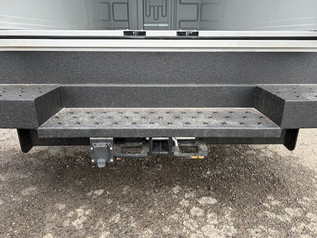 2025 Ford E-Series Cutaway Base - Photo 8