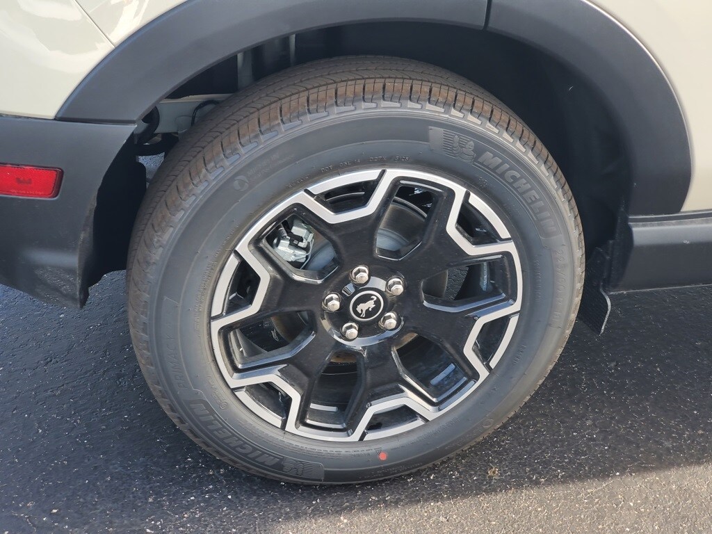 New 2025 Ford Bronco Sport Outer Banks SUV