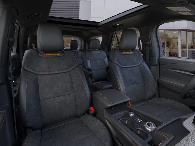 2026 Ford Explorer Tremor - Photo 10
