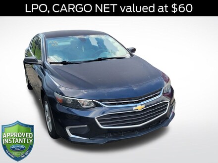 2017 Chevrolet Malibu LS w/1LS (Retail only) Sedan