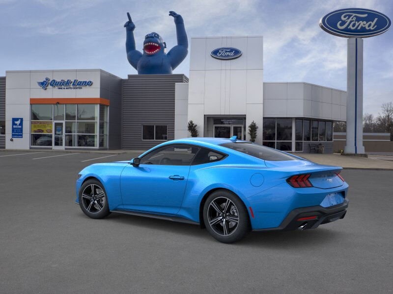 2025 Ford Mustang EcoBoost photo 4