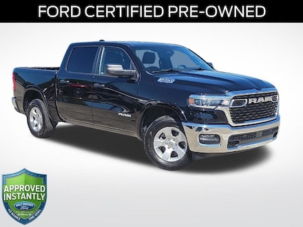 2025 Ram 1500 Big Horn/Lone Star Truck Crew Cab