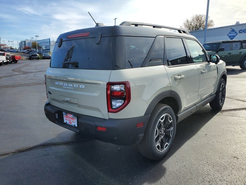 New 2025 Ford Bronco Sport Outer Banks SUV