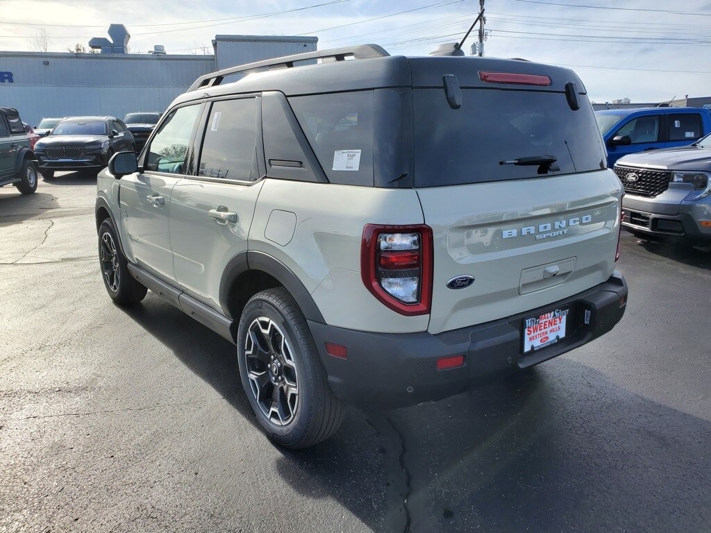 New 2025 Ford Bronco Sport Outer Banks SUV