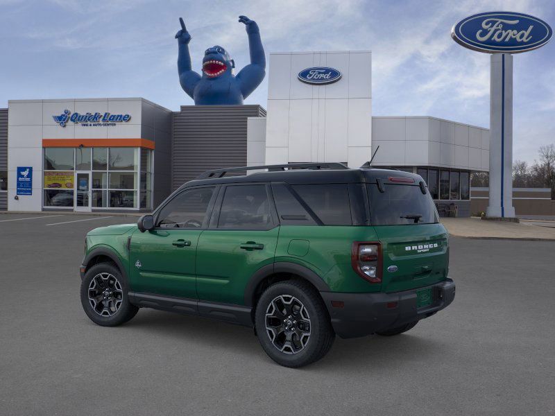 2025 Ford Bronco Sport Outer Banks photo 4