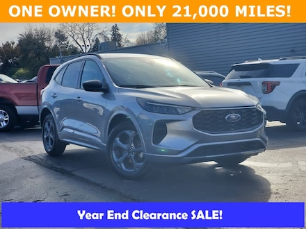 2023 Ford Escape ST-Line SUV