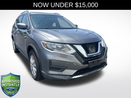 2017 Nissan Rogue SV SUV