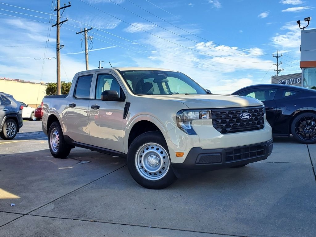 New 2025 Ford Maverick XL Truck SuperCrew
