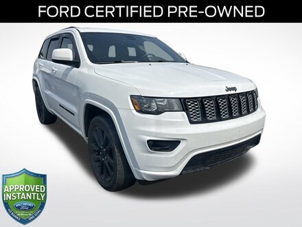 2018 Jeep Grand Cherokee Laredo 4x4 SUV