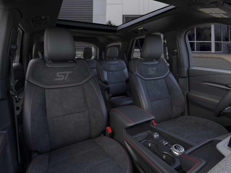 2026 Ford Explorer ST - Photo 11