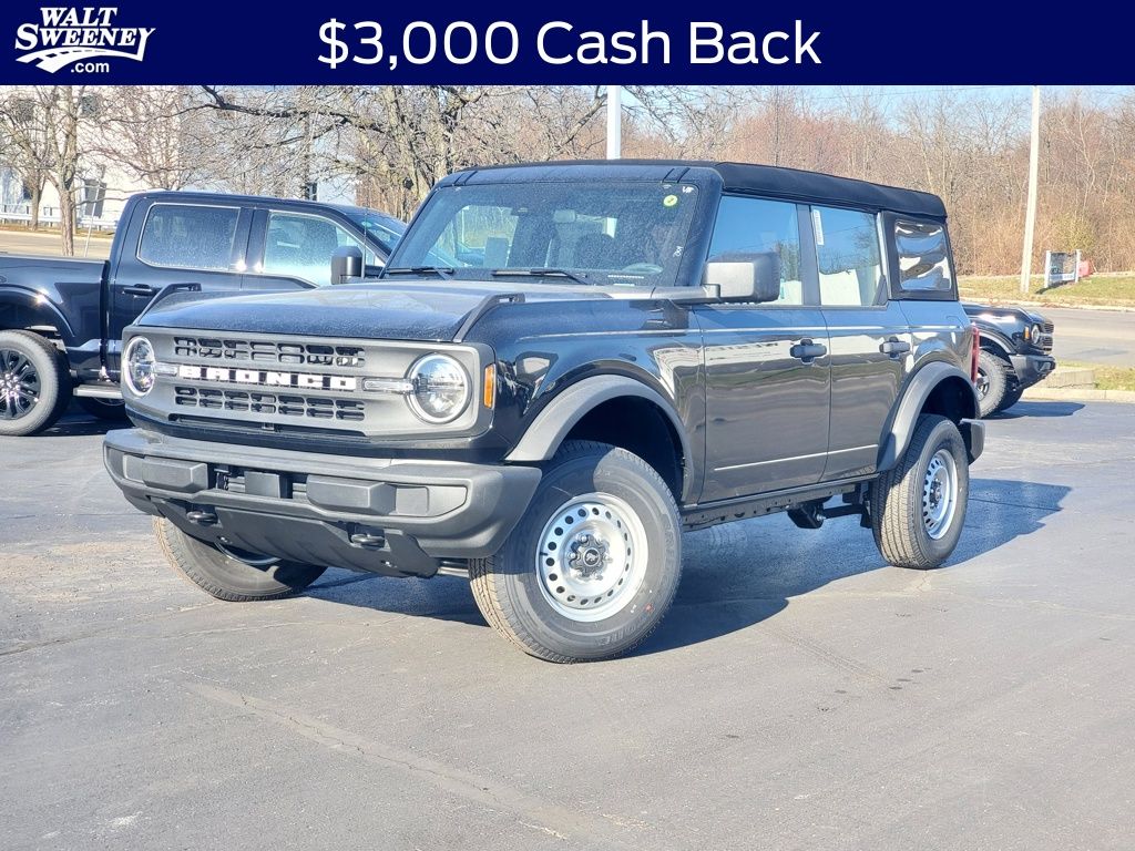 2025 Ford Bronco 4-Door Base's photo