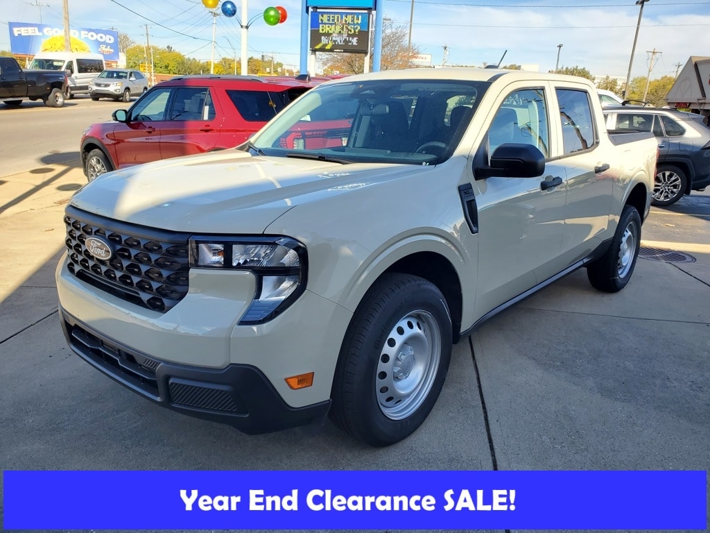 2025 Ford Maverick XL's photo