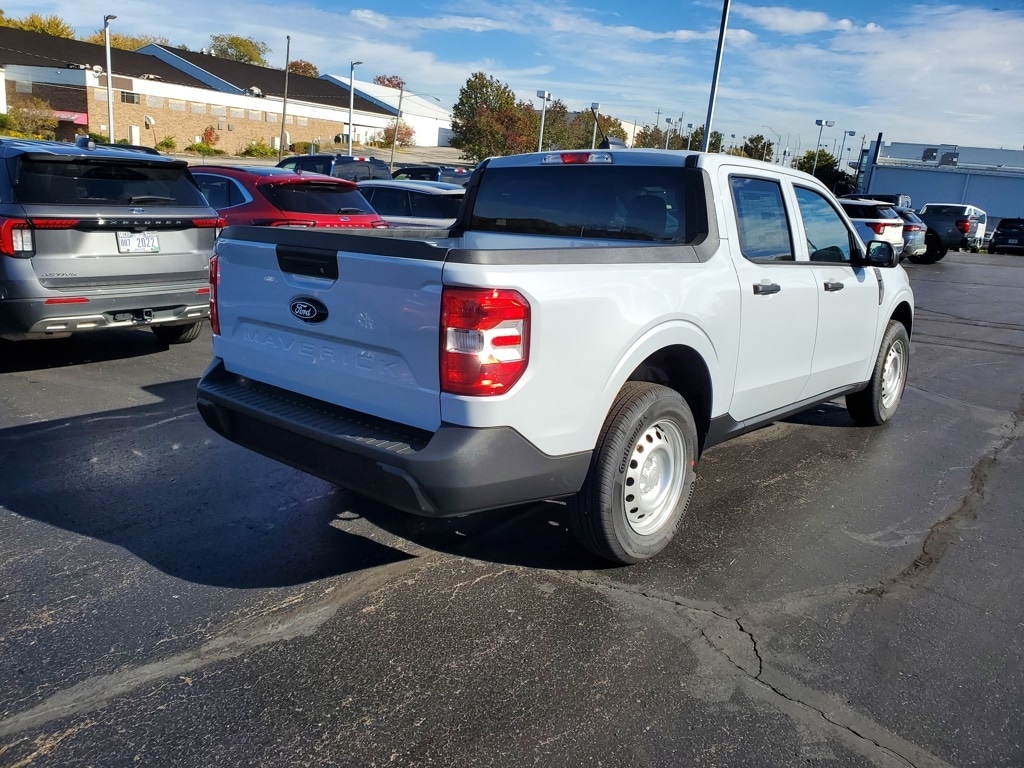 New 2025 Ford Maverick XL Truck SuperCrew