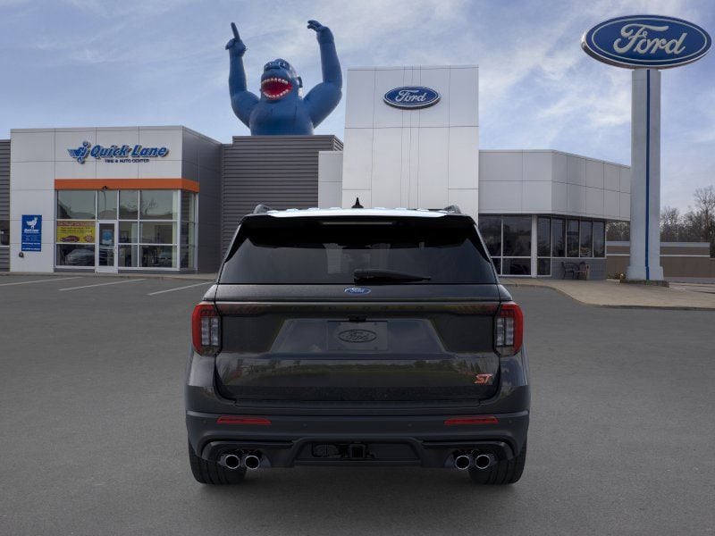2026 Ford Explorer ST - Photo 6