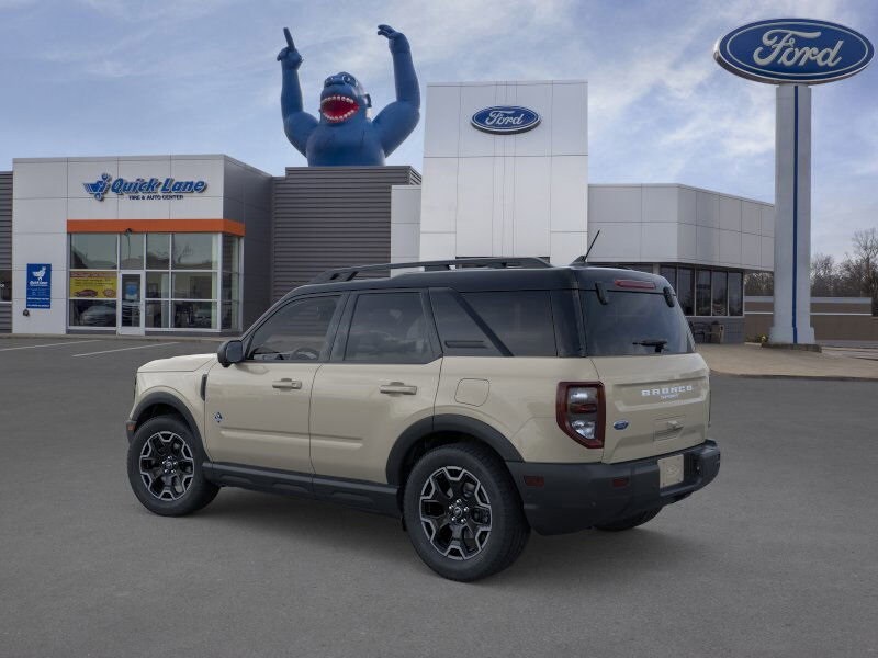 2025 Ford Bronco Sport Outer Banks photo 4