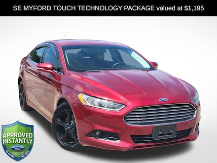 2016 Ford Fusion SE Sedan