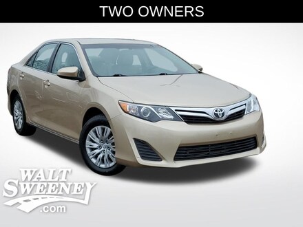 2012 Toyota Camry LE Sedan