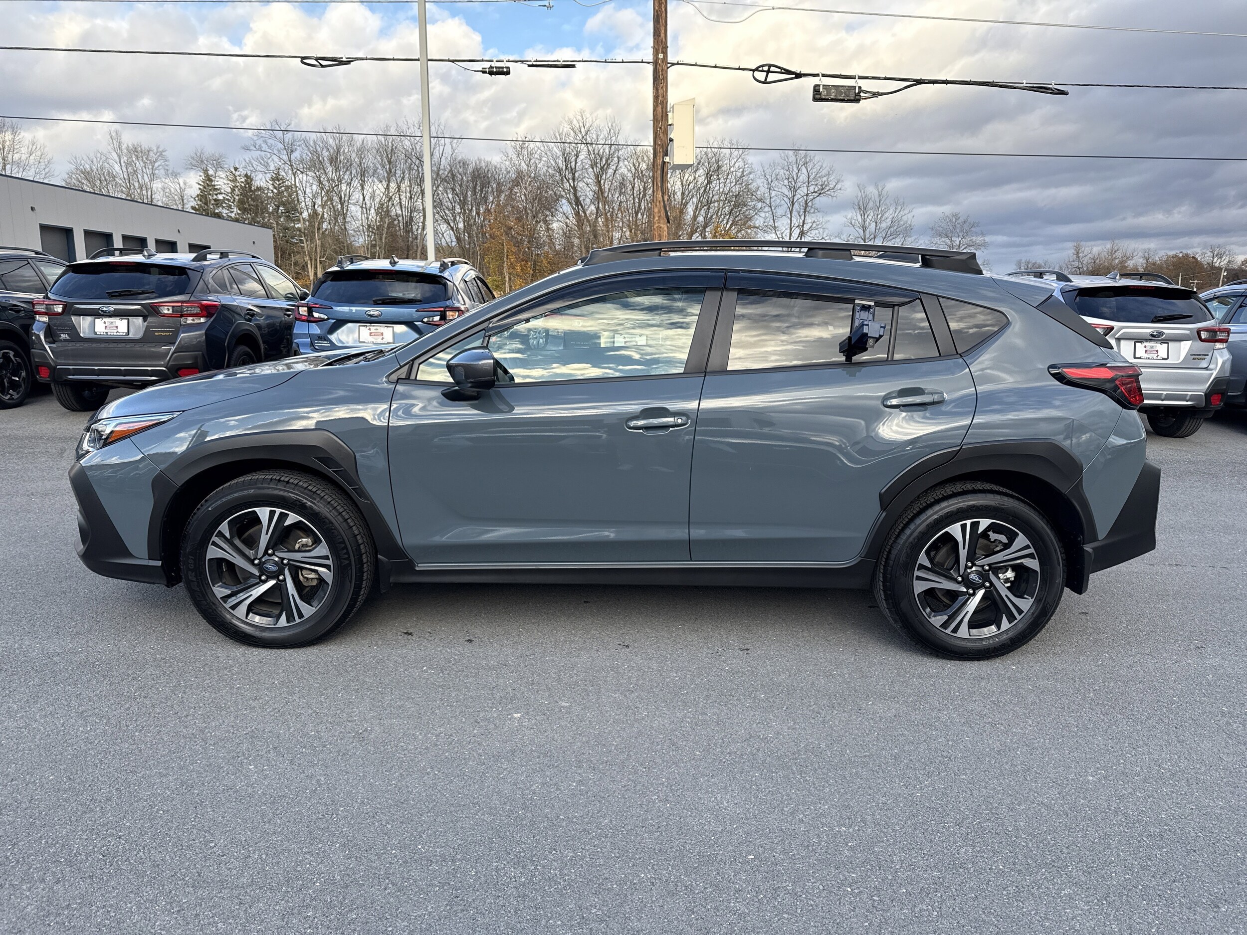 2024 Subaru Crosstrek Premium photo 4
