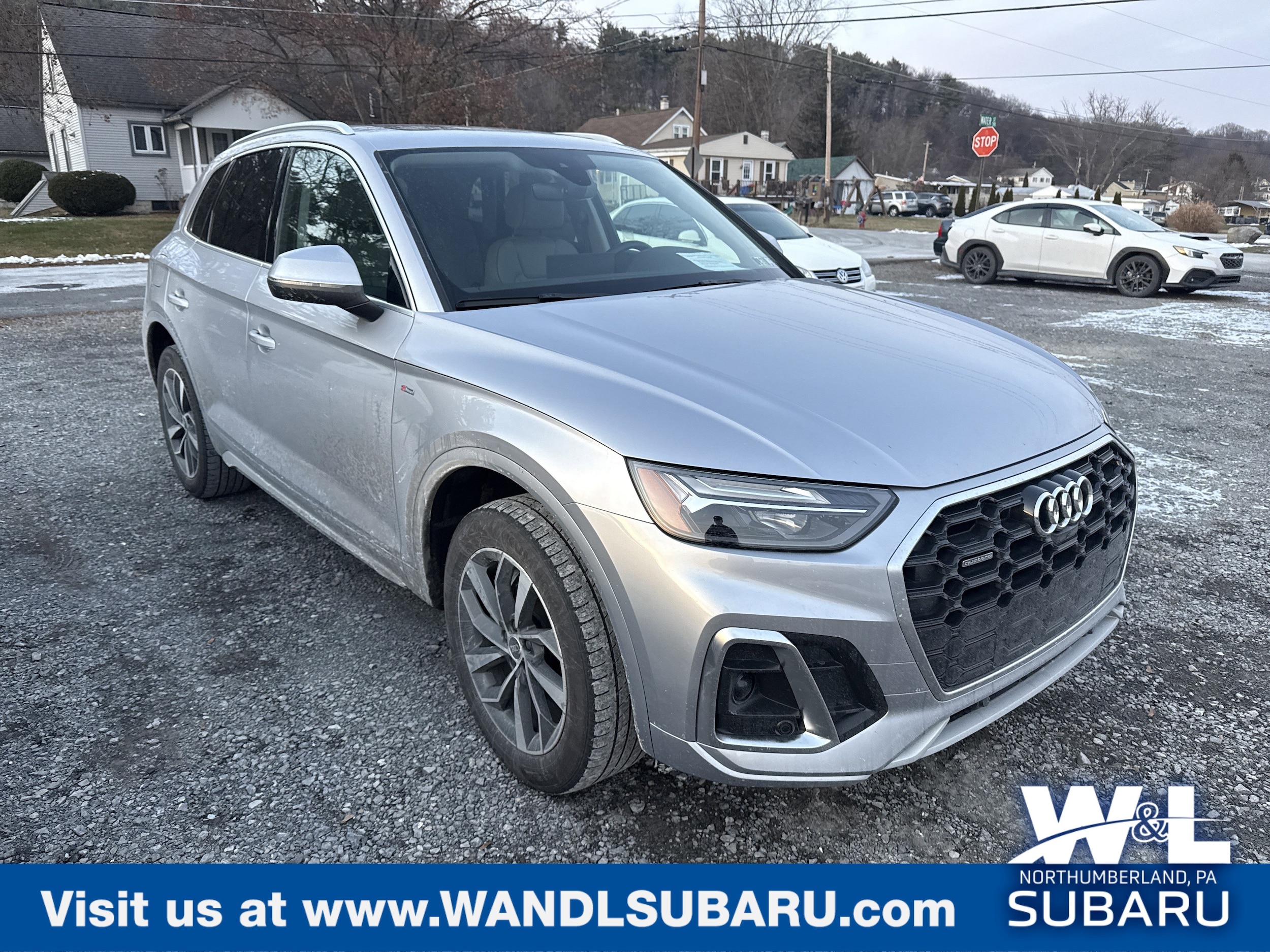 2024 Audi Q5 Premium Plus's photo