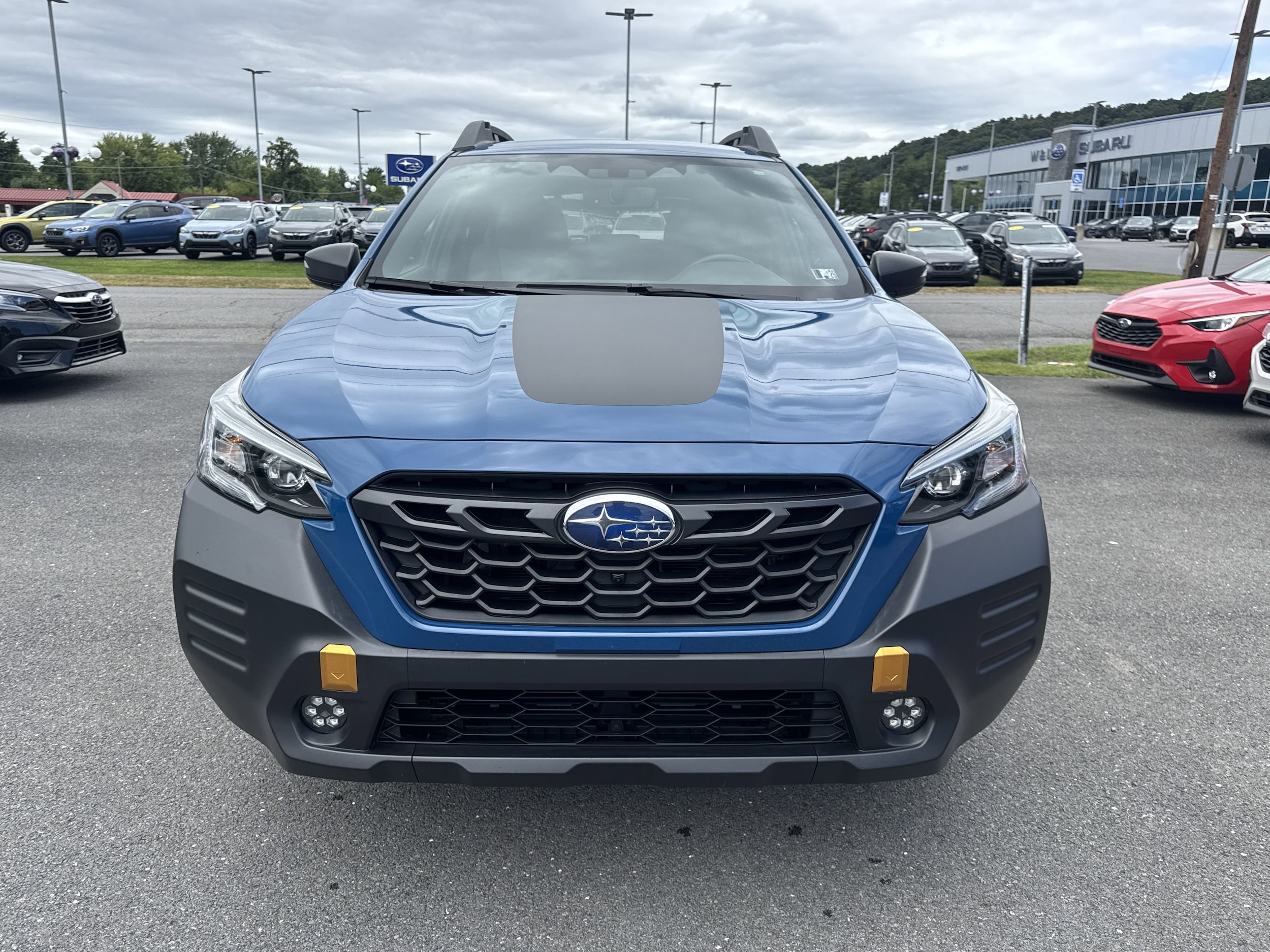 2023 Subaru Outback Wilderness photo 2