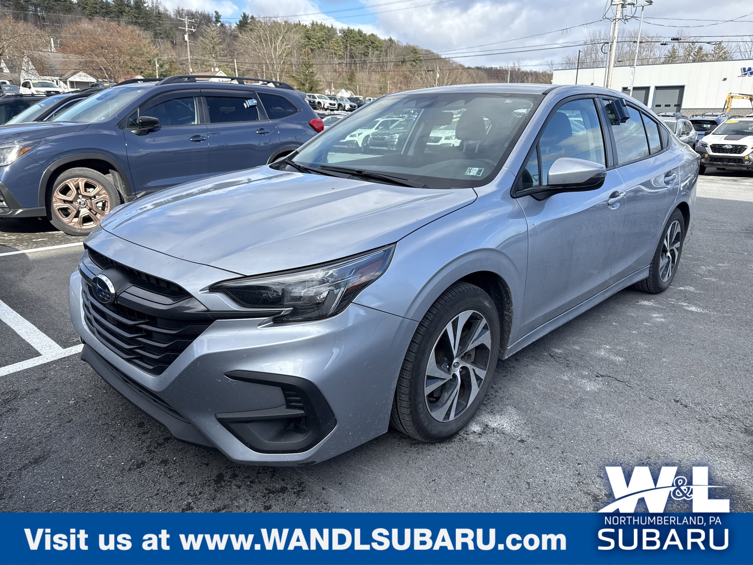 2024 Subaru Legacy Premium's photo