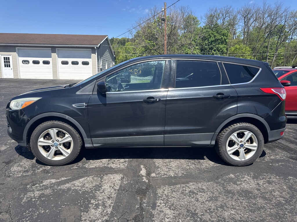 Used 2013 Ford Escape SE SUV