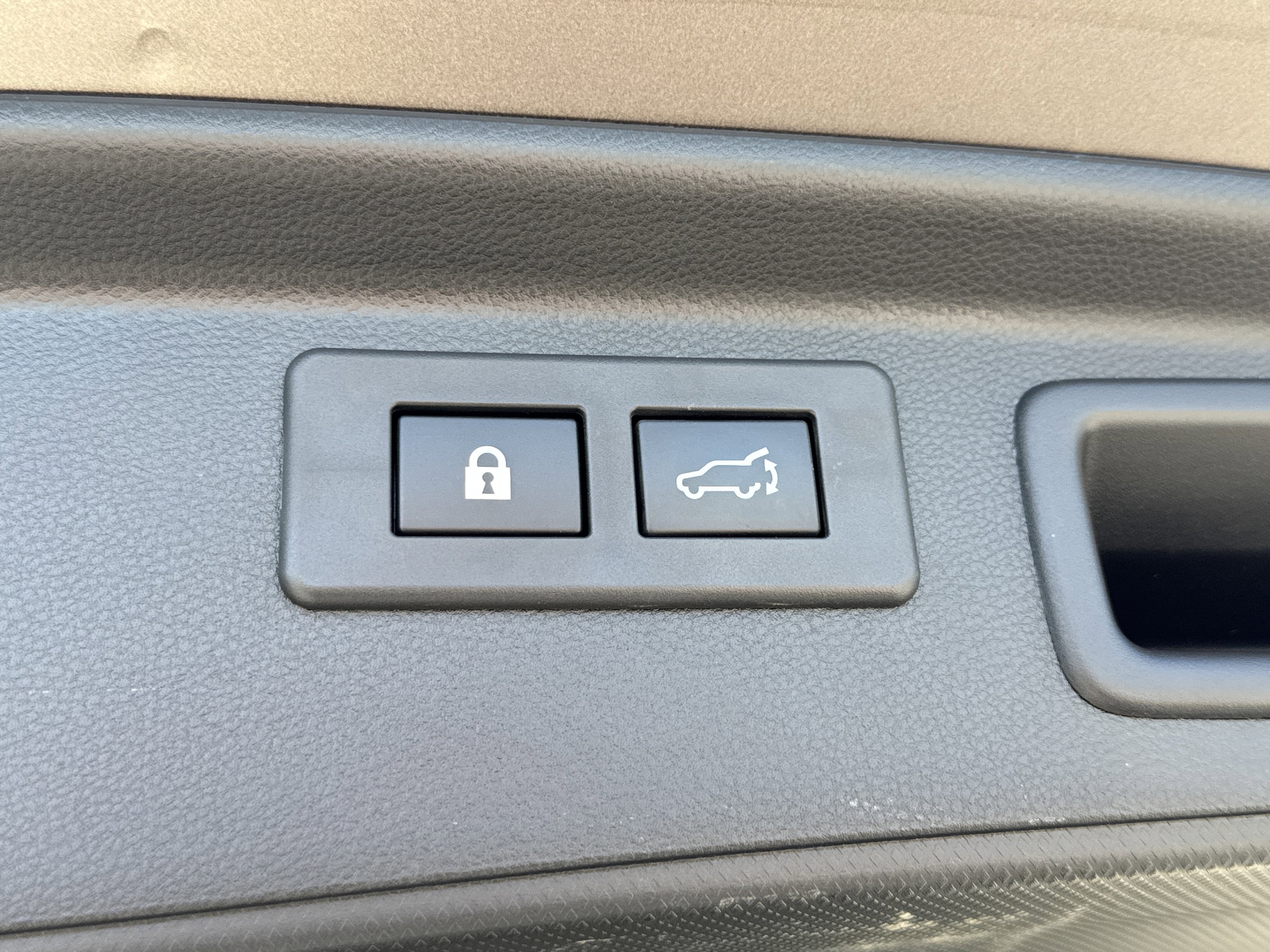 2024 Subaru Forester Touring - Photo 14