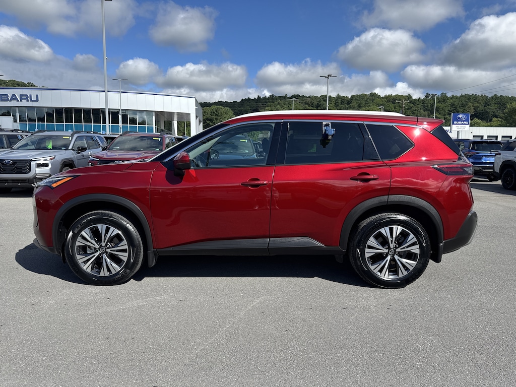 Used 2021 Nissan Rogue SV SUV