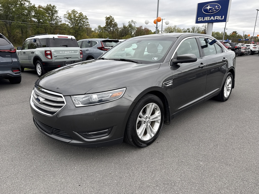 Used 2015 Ford Taurus SEL Sedan